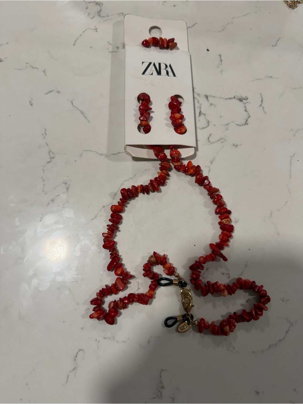 ZARA Red Chip Beaded EYE GLASS HOLDERS